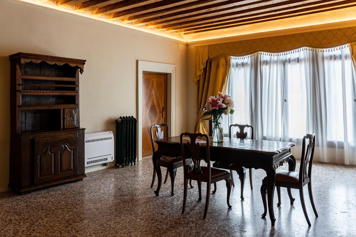 Palazzo Titti Rialto Suites Venedig Exteriör bild